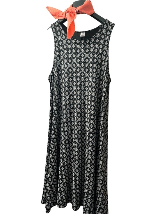 Old Navy Dresses & Skirts - Old Navy Free Flowing Dress